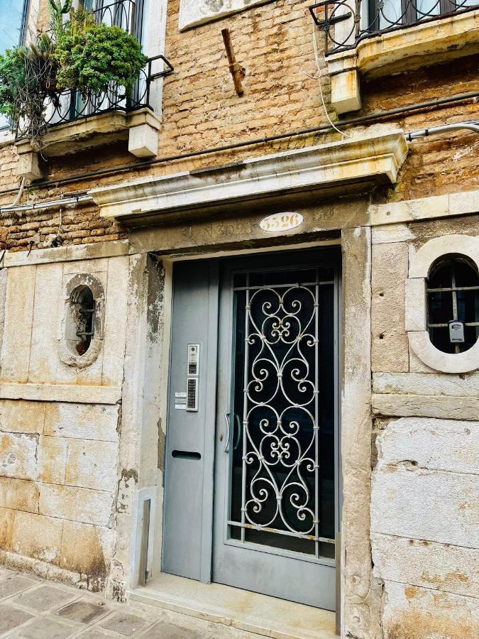 Ca' Tintoretto Венеция Экстерьер фото