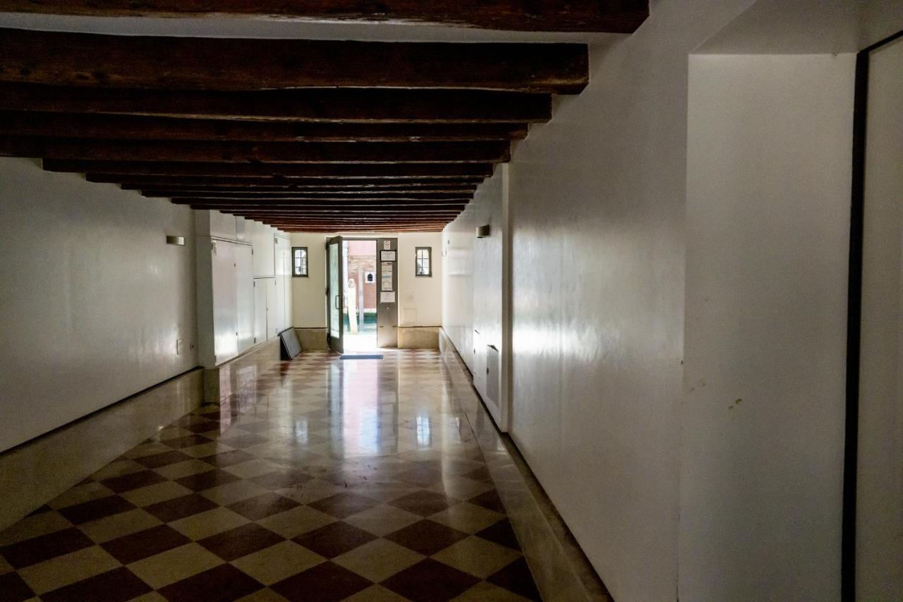 Ca' Tintoretto Венеция Экстерьер фото